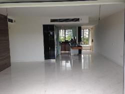 SilverSea (D15), Condominium #840182